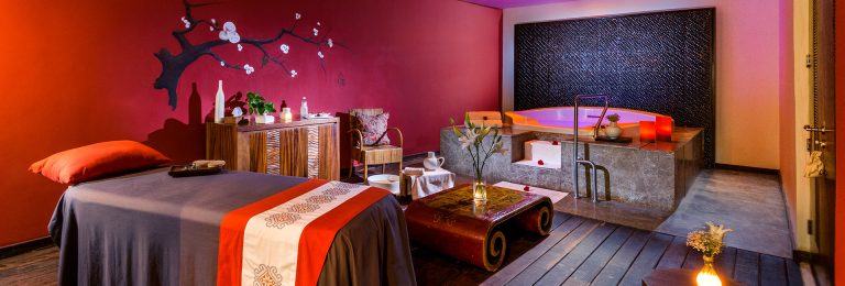 Royal Thai Massage in Athens: Experience Luxury